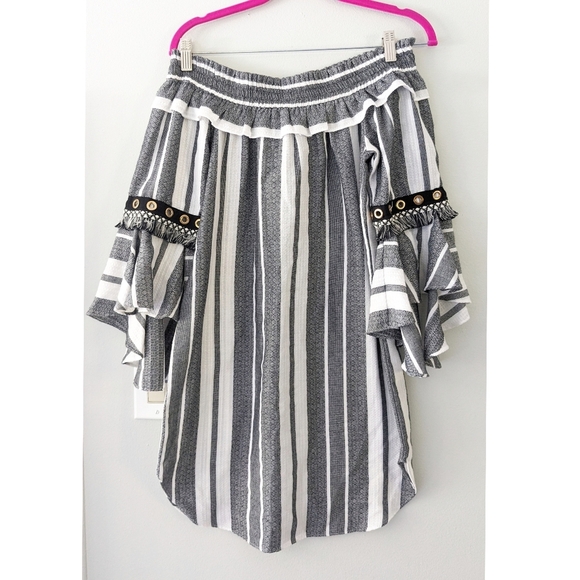 MISA Off The Shoulder Cybele Dress - Picture 2 of 9